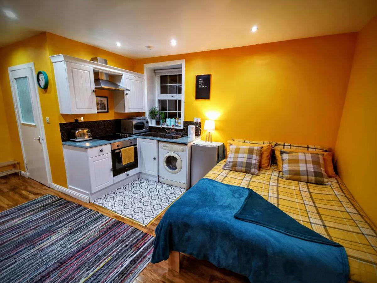 Appartement Strathy Point Lighthouse Extérieur photo