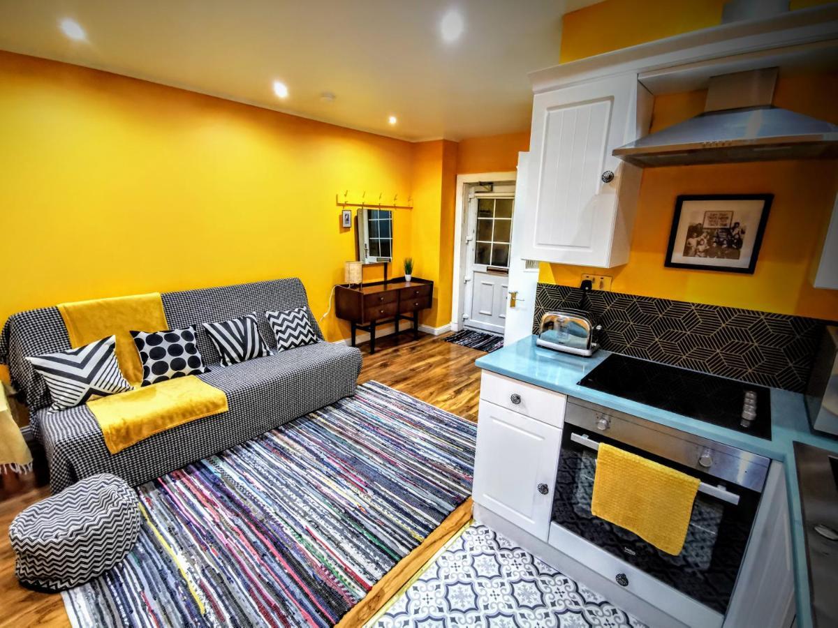 Appartement Strathy Point Lighthouse Extérieur photo